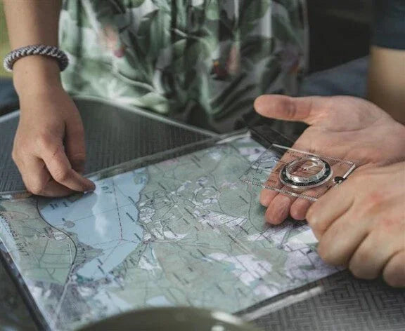 Easy Camp Adventure Map Compass
