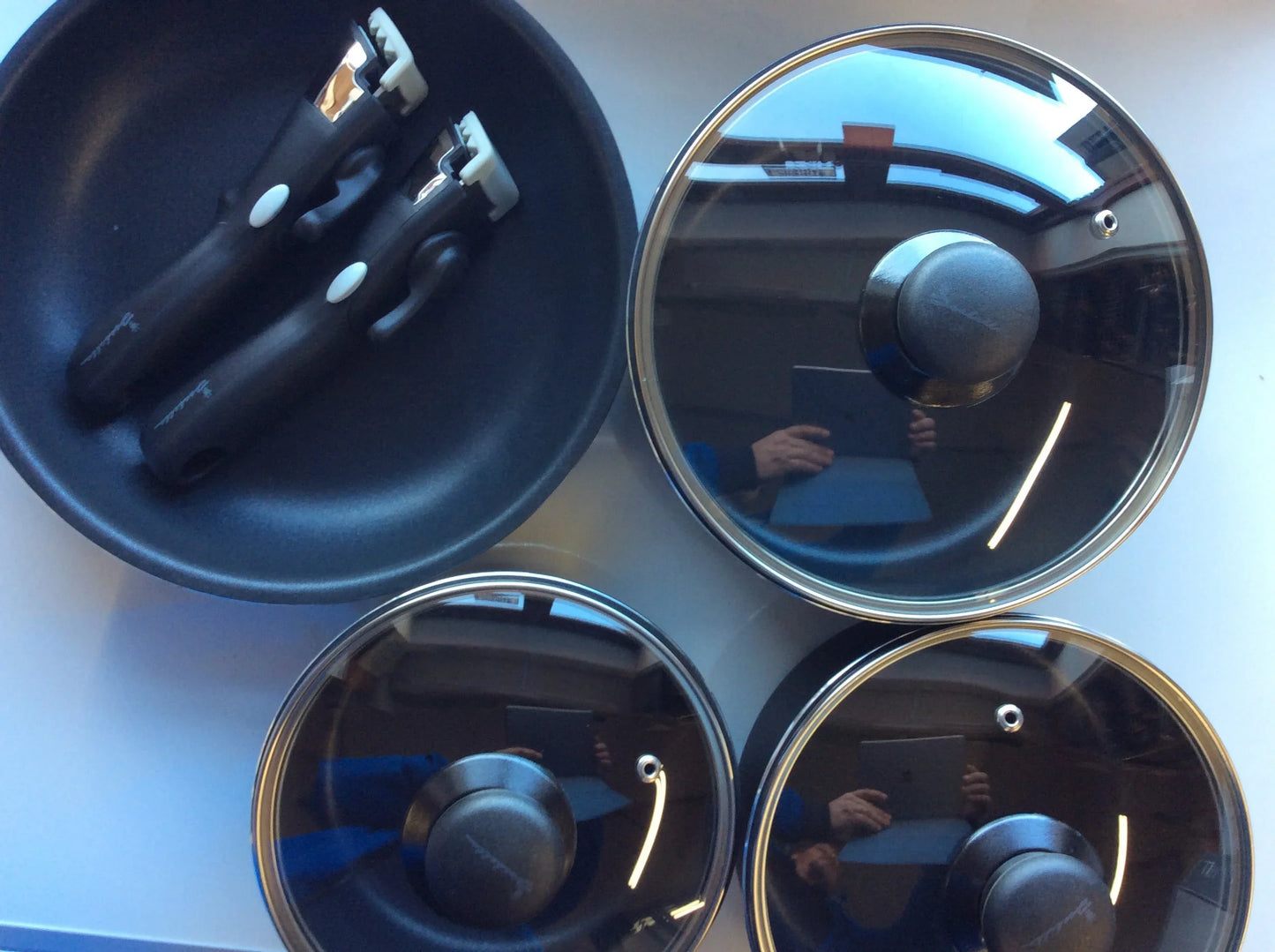 Isabella saucepan frying pan set
